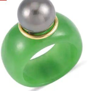 Tahitian Cultured Pearl and Green Jade (D) Ring
